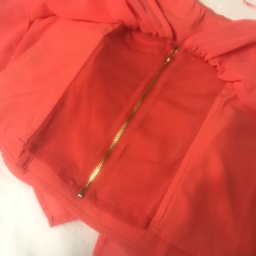 Top - Picture 3 of 3